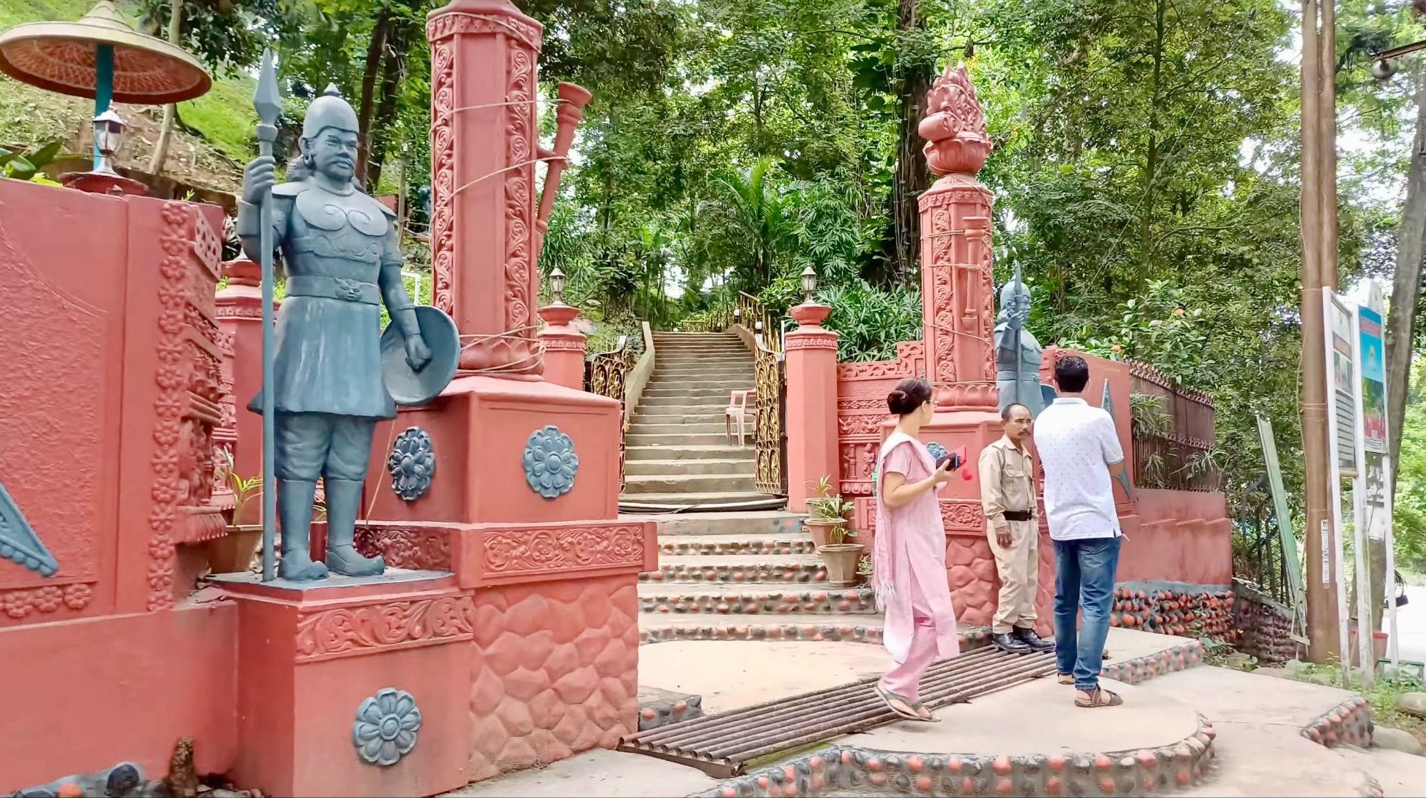 インド テズプル